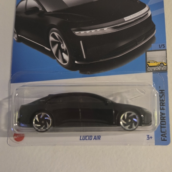 Lucid Air Hot Wheels Factory Fresh 1/5 Black - Picture 2 of 8